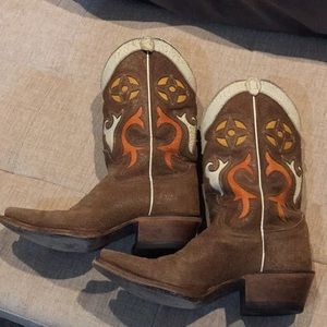 Justin cowboy boots
